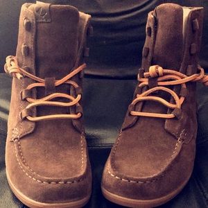 Sperry Topsider Coil Hood Suede